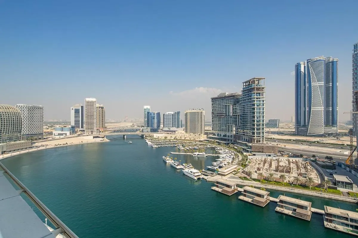 Frank Porter - Damac Canal Views Dubai
